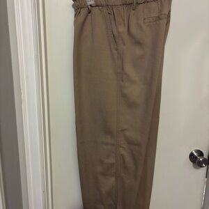 GAP WOMENS CHINOS